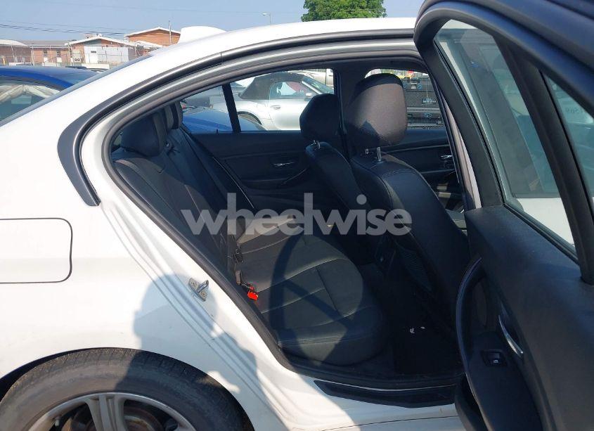 Photo 8 of 2015 Bmw 328i XDRIVE (VIN WBA3B5G5XFNS17926)