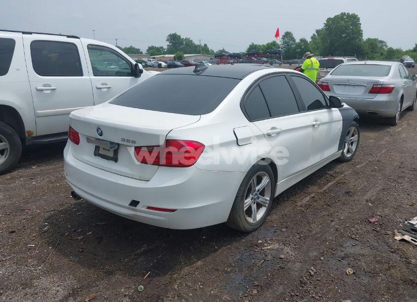 Photo 4 of 2013 Bmw 328i (VIN WBA3C1C57DF437771)