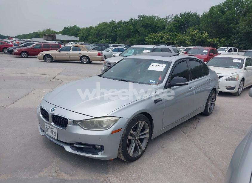 Photo 2 of 2012 Bmw 328i (VIN WBA3C1C59CF432506)