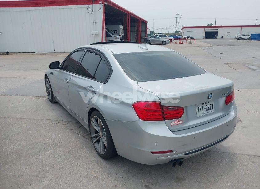 Photo 3 of 2012 Bmw 328i (VIN WBA3C1C59CF432506)