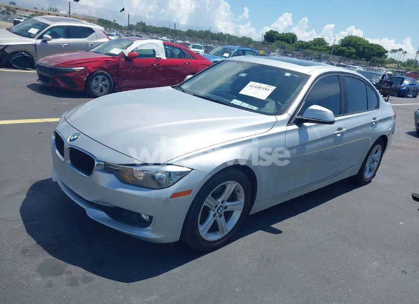 Photo 2 of 2013 Bmw 328i (VIN WBA3C1G50DNN93277)
