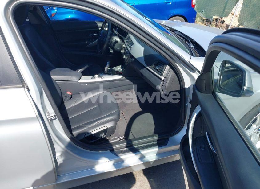 Photo 5 of 2013 Bmw 328i (VIN WBA3C1G59DNR45594)