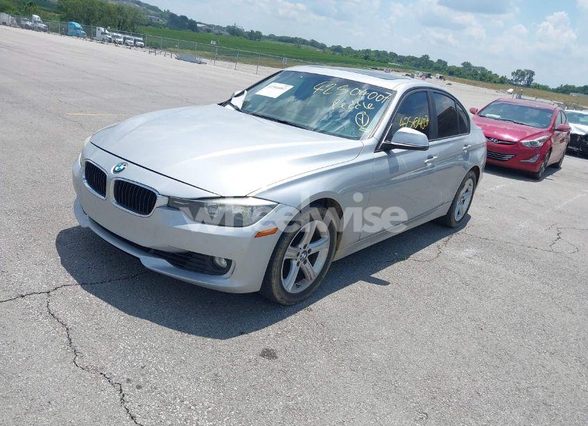 Photo 2 of 2013 Bmw 328i (VIN WBA3C1G5XDNR45054)
