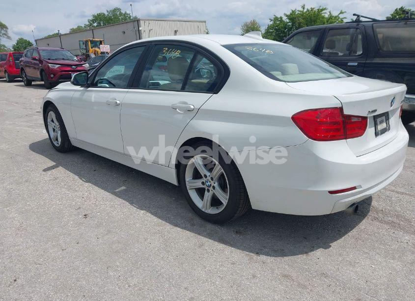 Photo 3 of 2013 Bmw 320i XDRIVE (VIN WBA3C3C53DF979770)