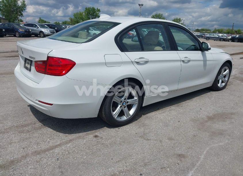Photo 4 of 2013 Bmw 320i XDRIVE (VIN WBA3C3C53DF979770)