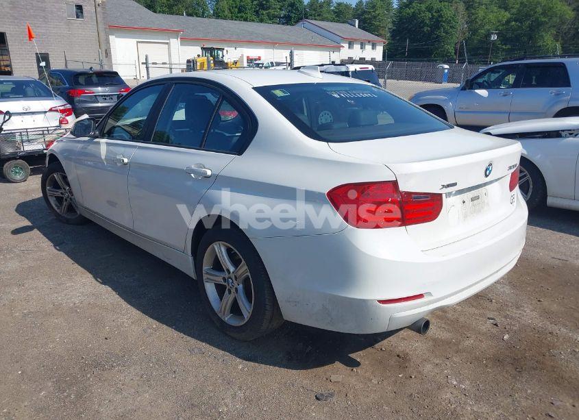 Photo 3 of 2014 Bmw 320i XDRIVE (VIN WBA3C3C53EP660915)