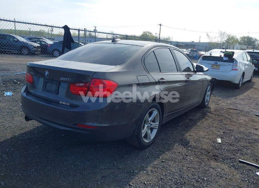 Photo 4 of 2015 Bmw 320i XDRIVE (VIN WBA3C3G50FNT50924)