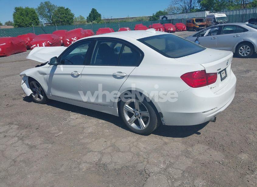 Photo 3 of 2015 Bmw 320i XDRIVE (VIN WBA3C3G51FNT51032)