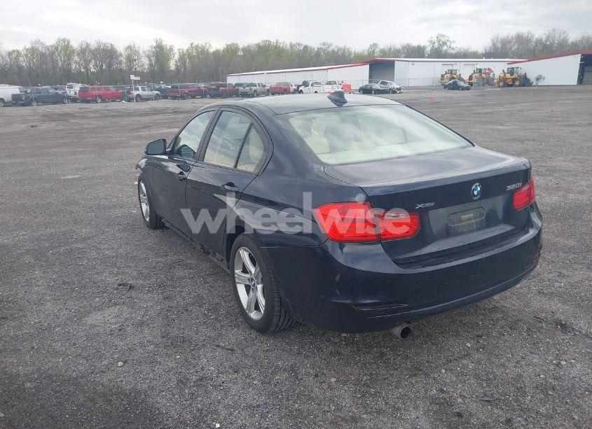 Photo 3 of 2015 Bmw 320i XDRIVE (VIN WBA3C3G5XFNT51305)
