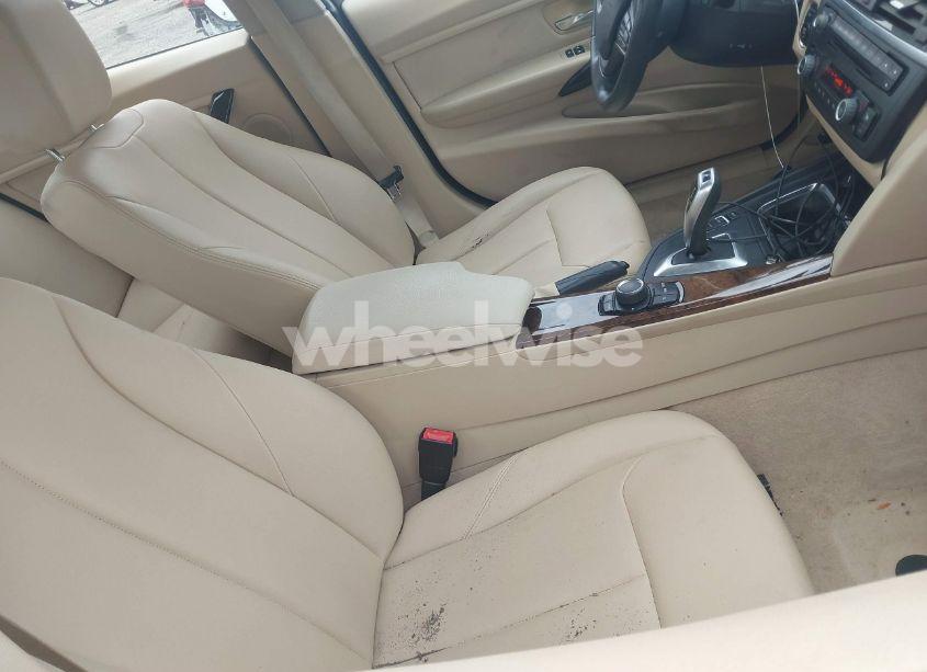 Photo 5 of 2015 Bmw 320i XDRIVE (VIN WBA3C3G5XFNT51305)