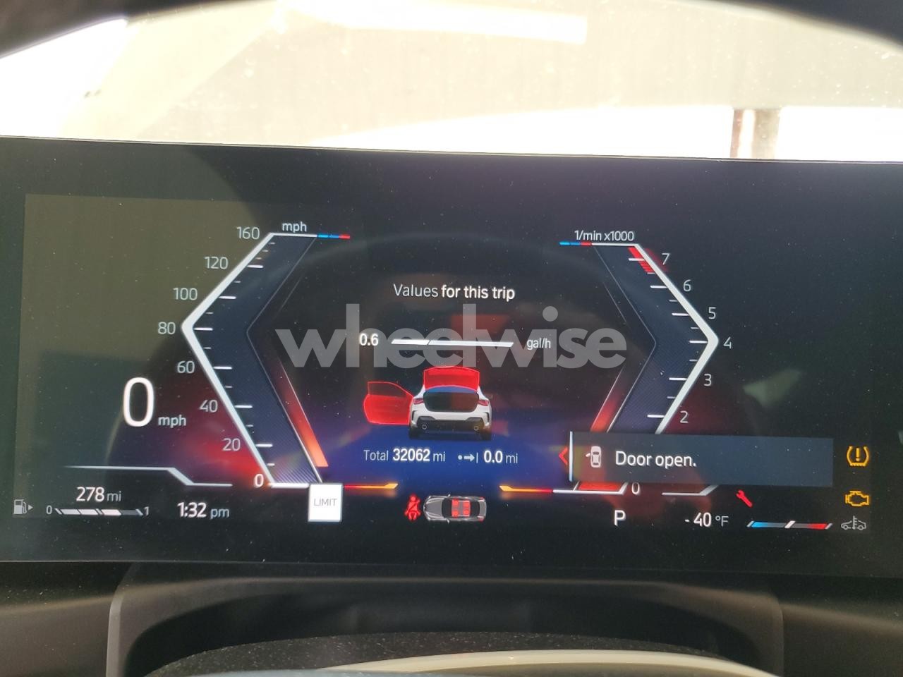 Photo 9 of 2024 BMW 430I (VIN WBA53AP07RCN20570)