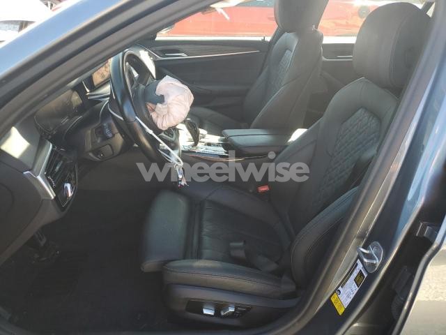 Photo 12 of 2022 BMW 530 I (VIN WBA53BH00NWX51176)