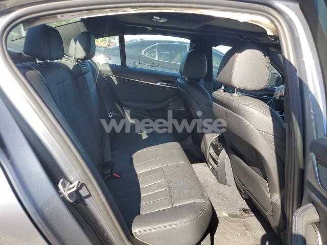Photo 4 of 2022 BMW 530 I (VIN WBA53BH00NWX51176)