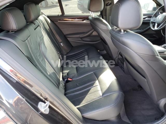 Photo 3 of 2021 BMW 530 I (VIN WBA53BH06MCF47047)