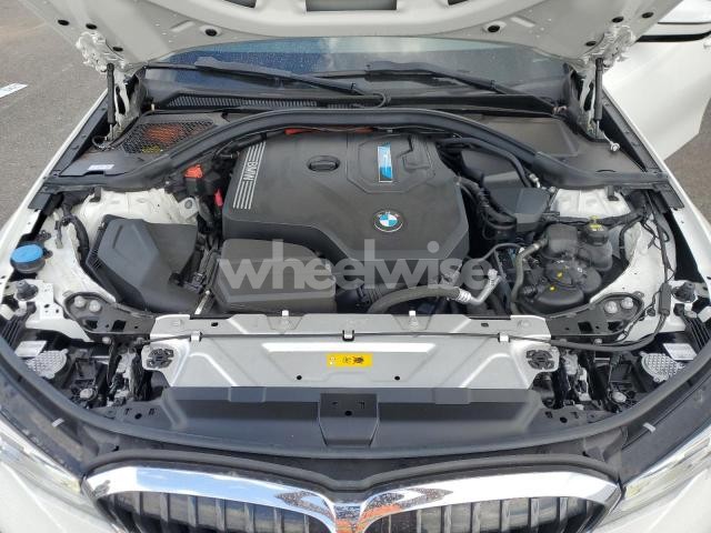Photo 11 of 2021 BMW 330E (VIN WBA5P7C04MFL38118)