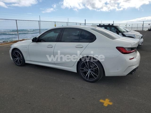 Photo 3 of 2021 BMW 330E (VIN WBA5P7C04MFL38118)