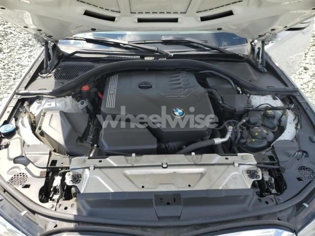Photo 10 of 2019 BMW 330I (VIN WBA5R1C51KAJ98333)
