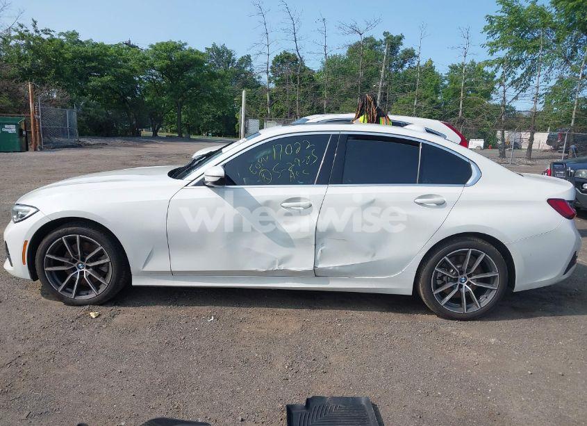 Photo 14 of 2019 Bmw 330i XDRIVE (VIN WBA5R7C51KAJ80336)