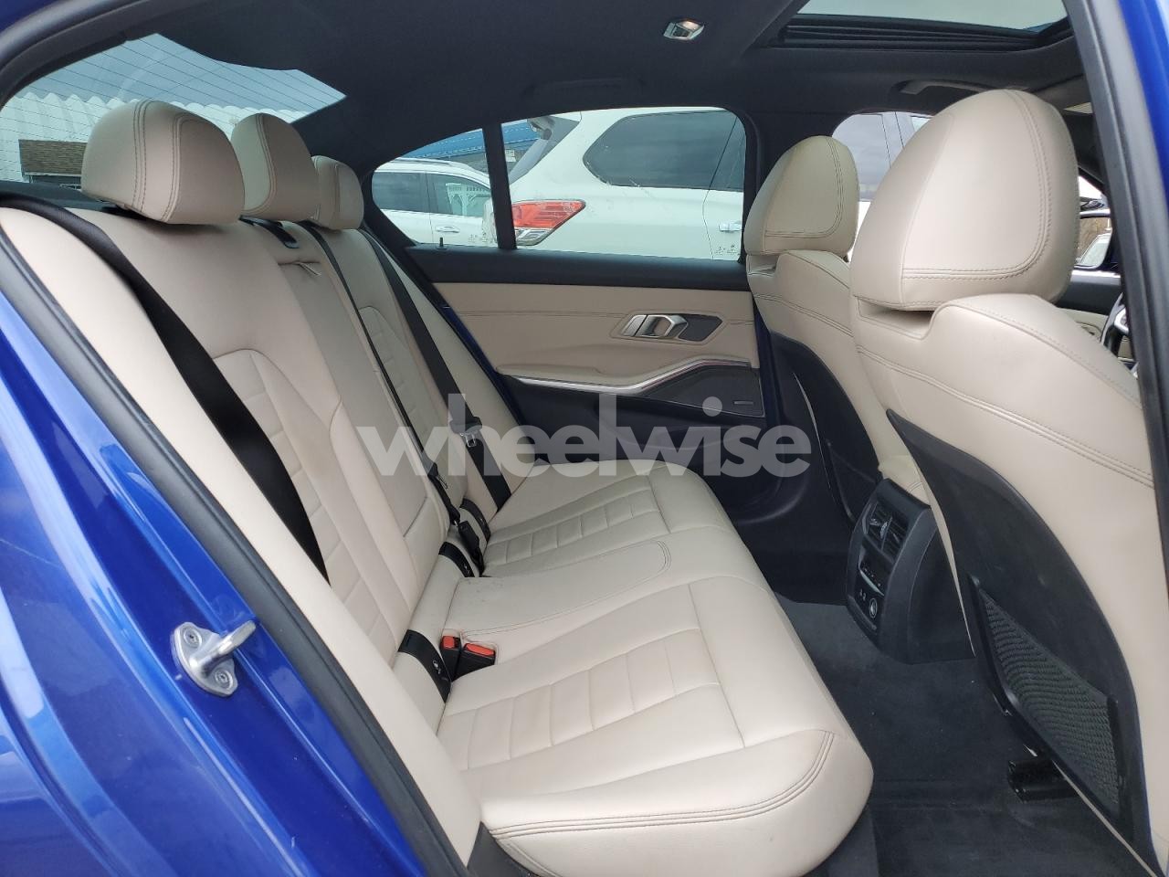Photo 10 of 2019 BMW 330XI (VIN WBA5R7C57KAE82619)