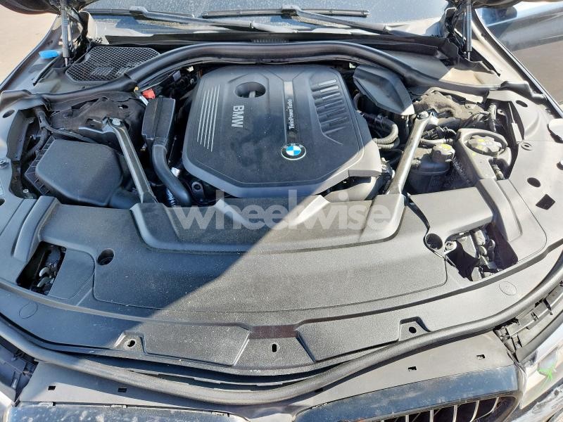 Photo 8 of 2017 BMW 740 I (VIN WBA7E2C34HG740975)