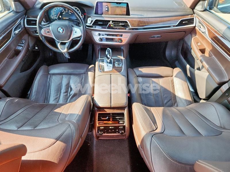 Photo 2 of 2017 BMW 740 I (VIN WBA7E2C53HG739611)