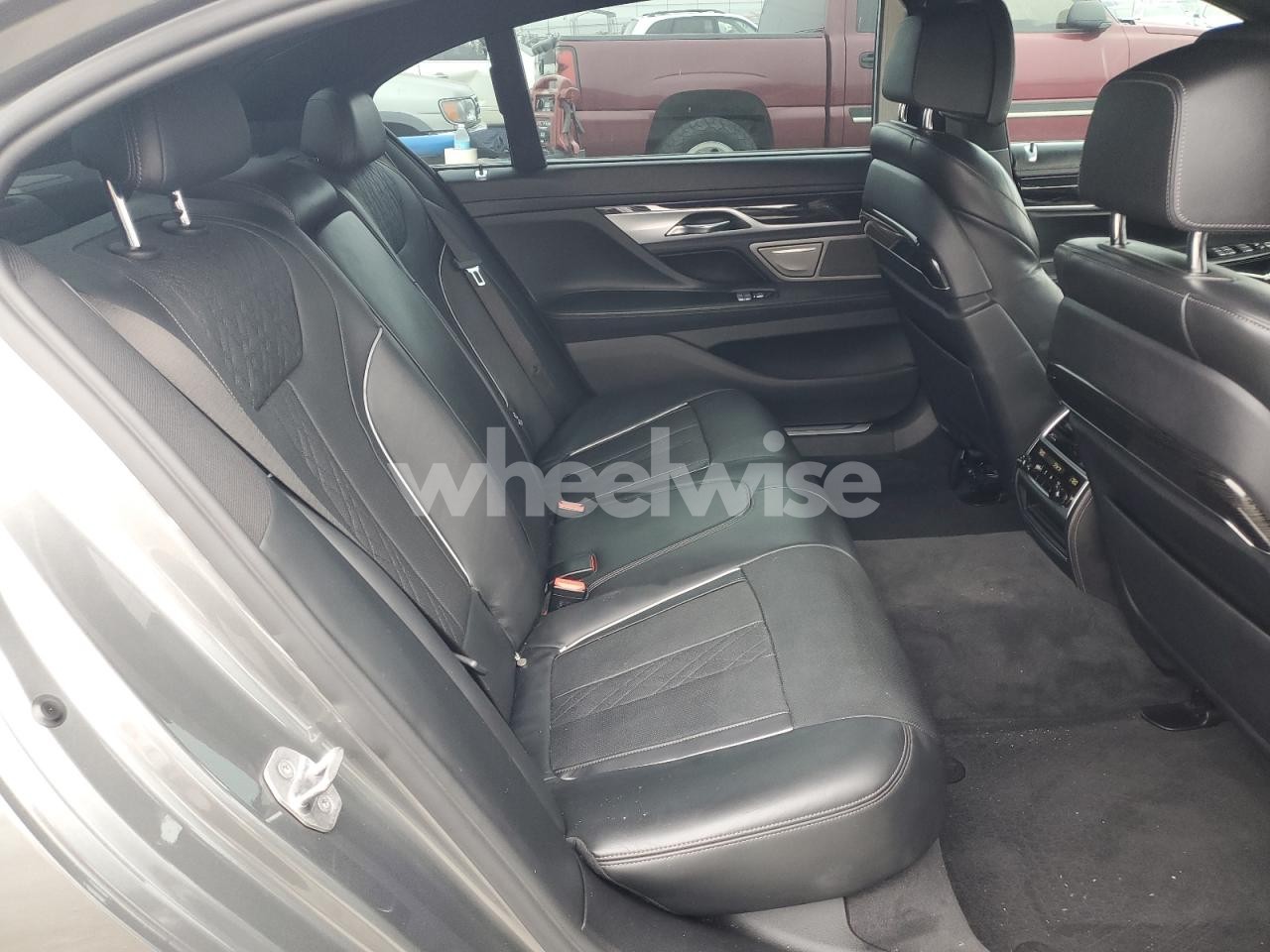 Photo 10 of 2017 BMW 740 I (VIN WBA7E2C54HG740072)