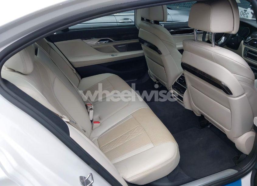 Photo 8 of 2017 Bmw 740i (VIN WBA7E2C58HG740141)