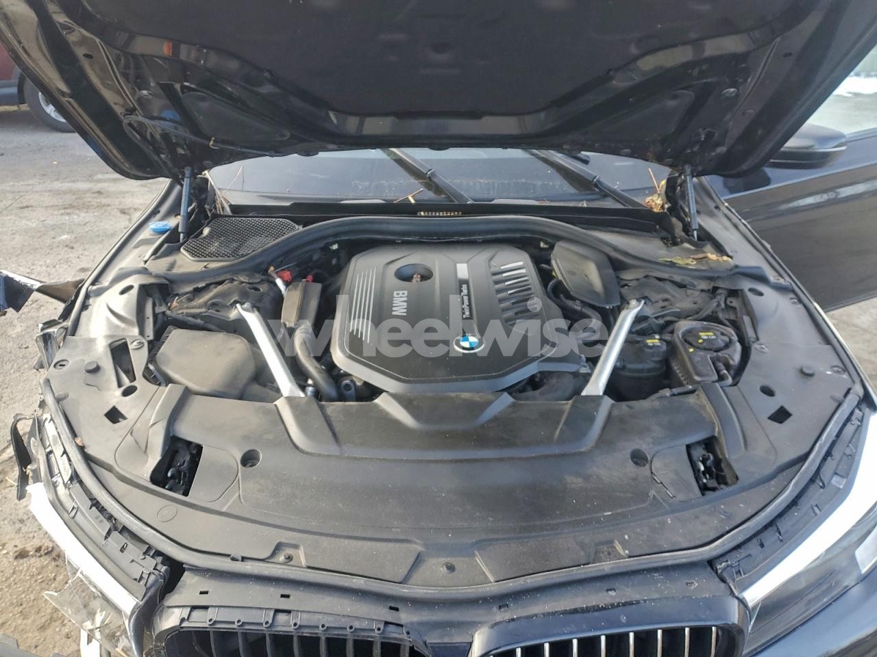 Photo 11 of 2019 BMW 740 XI (VIN WBA7E4C59KGV70021)