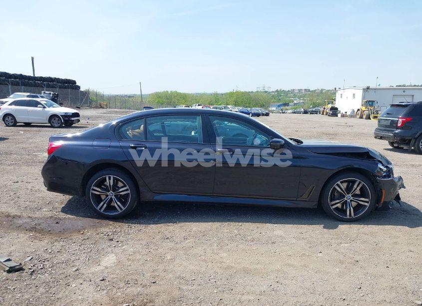 Photo 13 of 2017 Bmw 740i XDRIVE (VIN WBA7E4C5XHGU99243)