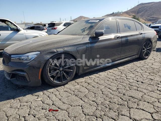 2017 BMW 740 XE (VIN WBA7J2C39HG497904) main photo