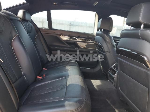 Photo 9 of 2017 BMW 740 XE (VIN WBA7J2C39HG497904)
