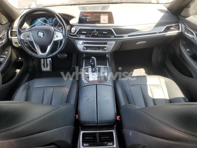 2019 BMW 740 XE N/A (VIN WBA7J2C59KB246466) main photo