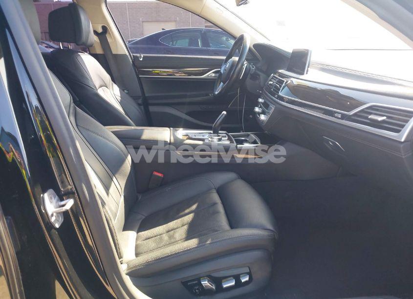 Photo 5 of 2021 Bmw 740i (VIN WBA7T2C05MCG31540)