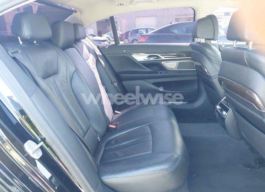 Photo 8 of 2021 Bmw 740i (VIN WBA7T2C05MCG31540)