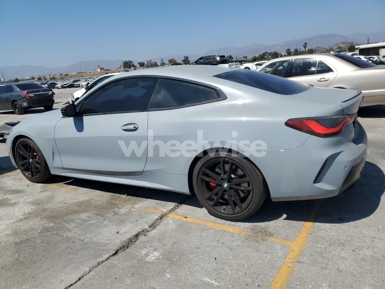 Photo 2 of 2024 BMW M440I (VIN WBA83AP07RCN88137)