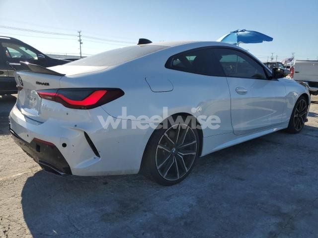 Photo 2 of 2022 BMW M440I (VIN WBA83AP09NCJ36037)