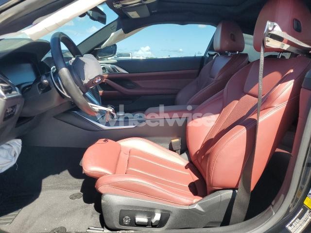 Photo 2 of 2022 BMW M440I (VIN WBA83AP0XNCJ47273)