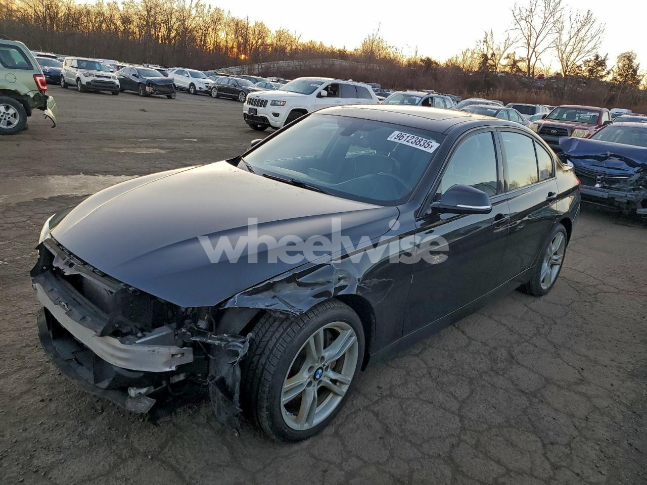 2017 BMW 340 XI (VIN WBA8B7G50HNT70867) main photo
