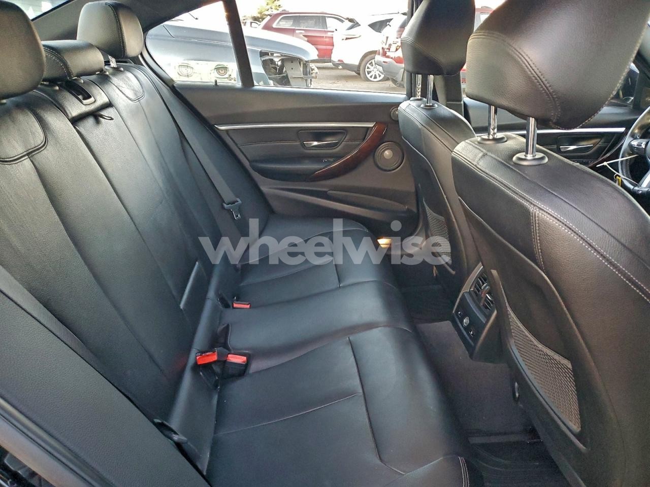 Photo 10 of 2017 BMW 340 XI (VIN WBA8B7G50HNT70867)