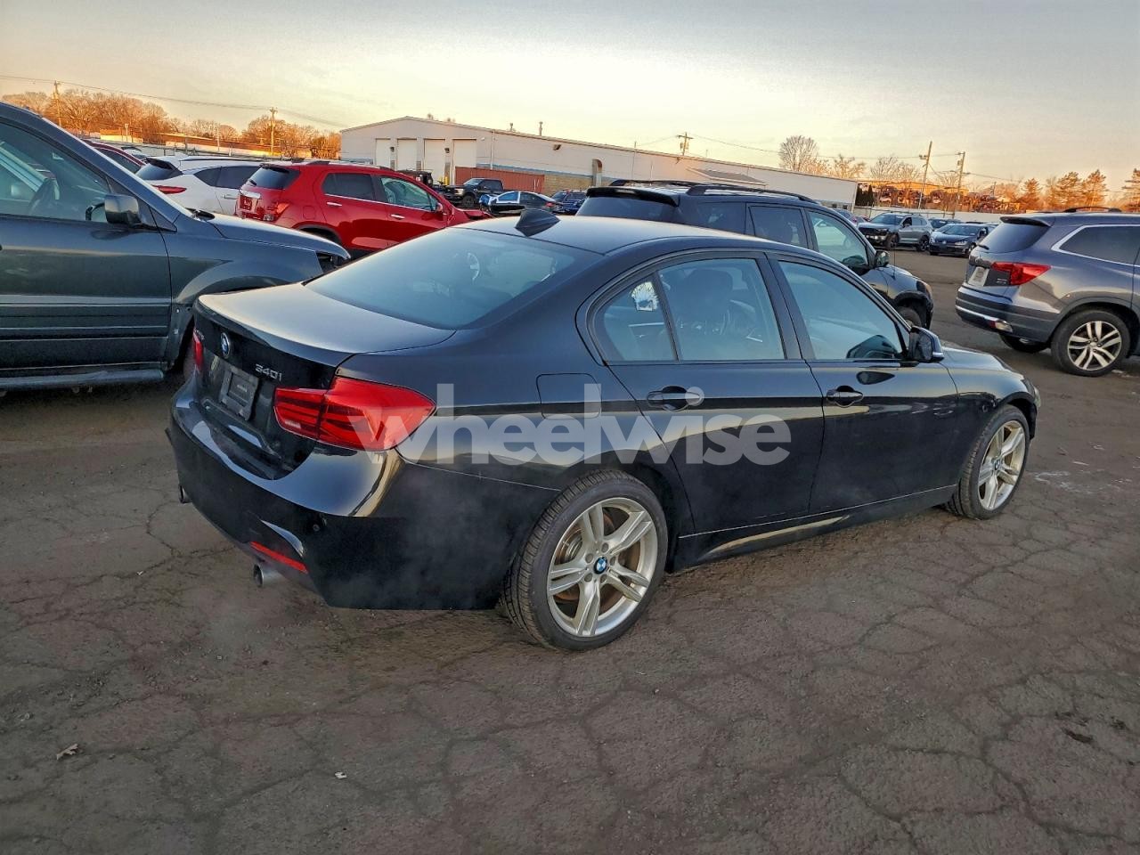 Photo 3 of 2017 BMW 340 XI (VIN WBA8B7G50HNT70867)