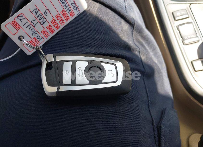 Photo 11 of 2017 Bmw 330i (VIN WBA8B9C33HK886237)