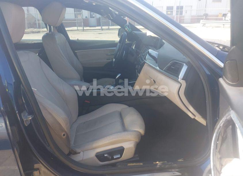 Photo 5 of 2018 Bmw 330i (VIN WBA8B9C51JAE22072)