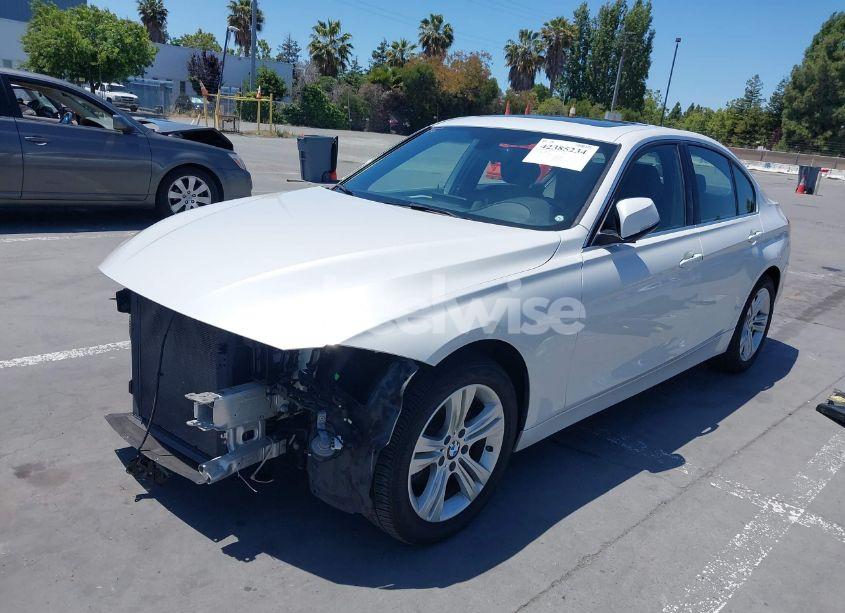 Photo 2 of 2017 Bmw 330i (VIN WBA8B9G3XHNU52129)