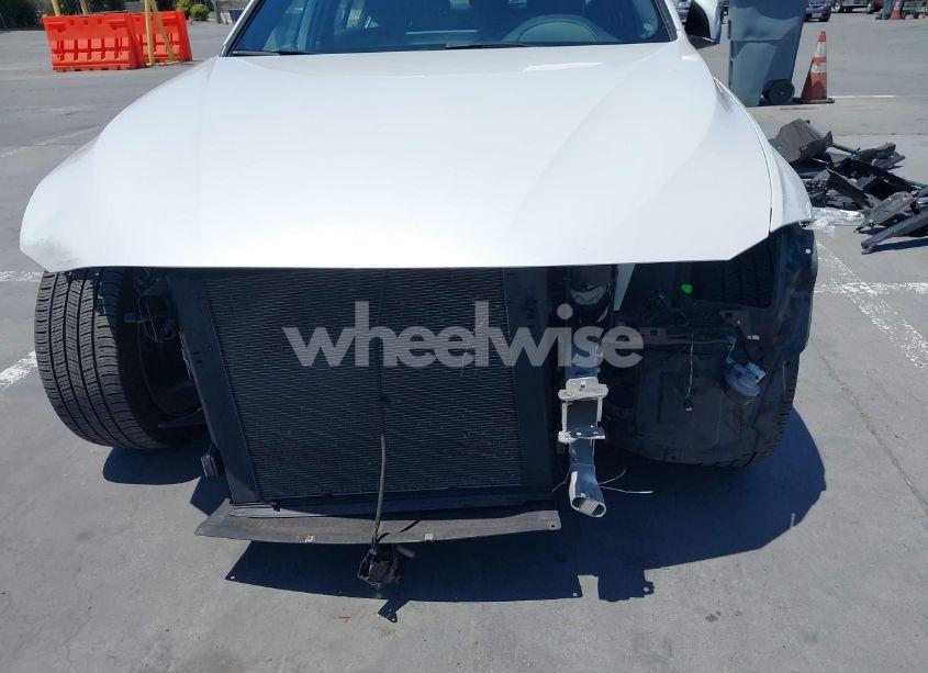 Photo 6 of 2017 Bmw 330i (VIN WBA8B9G3XHNU52129)