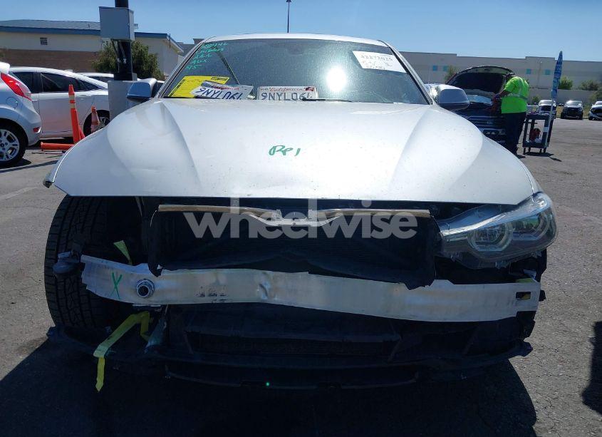 Photo 13 of 2018 Bmw 330i (VIN WBA8B9G57JNU96581)