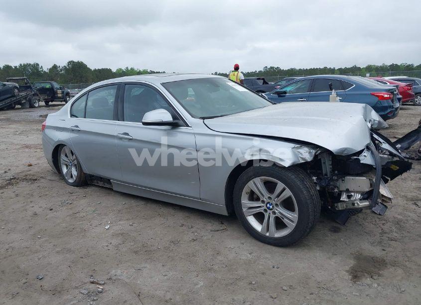 2017 Bmw 330i (VIN WBA8B9G5XHNU09444) main photo