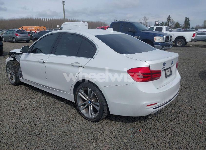 Photo 3 of 2018 Bmw 330i XDRIVE (VIN WBA8D9G50JNU72780)