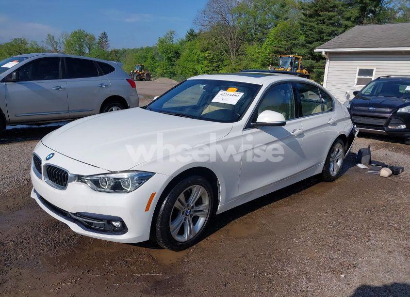 Photo 2 of 2018 Bmw 330i XDRIVE (VIN WBA8D9G55JNU69356)