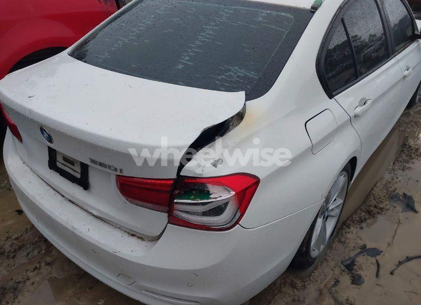 Photo 6 of 2017 Bmw 320i (VIN WBA8E1G34HNU15814)