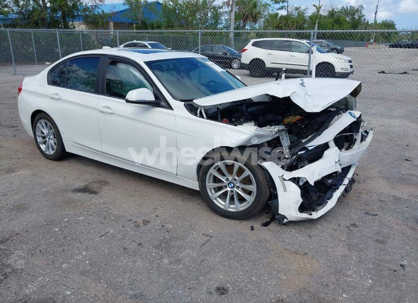 2017 Bmw 320i (VIN WBA8E1G3XHNU15820) main photo
